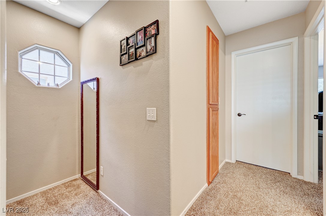 5585 Lago Court
