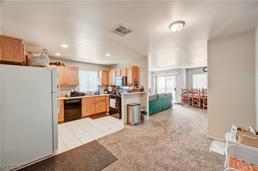 5585 Lago Court