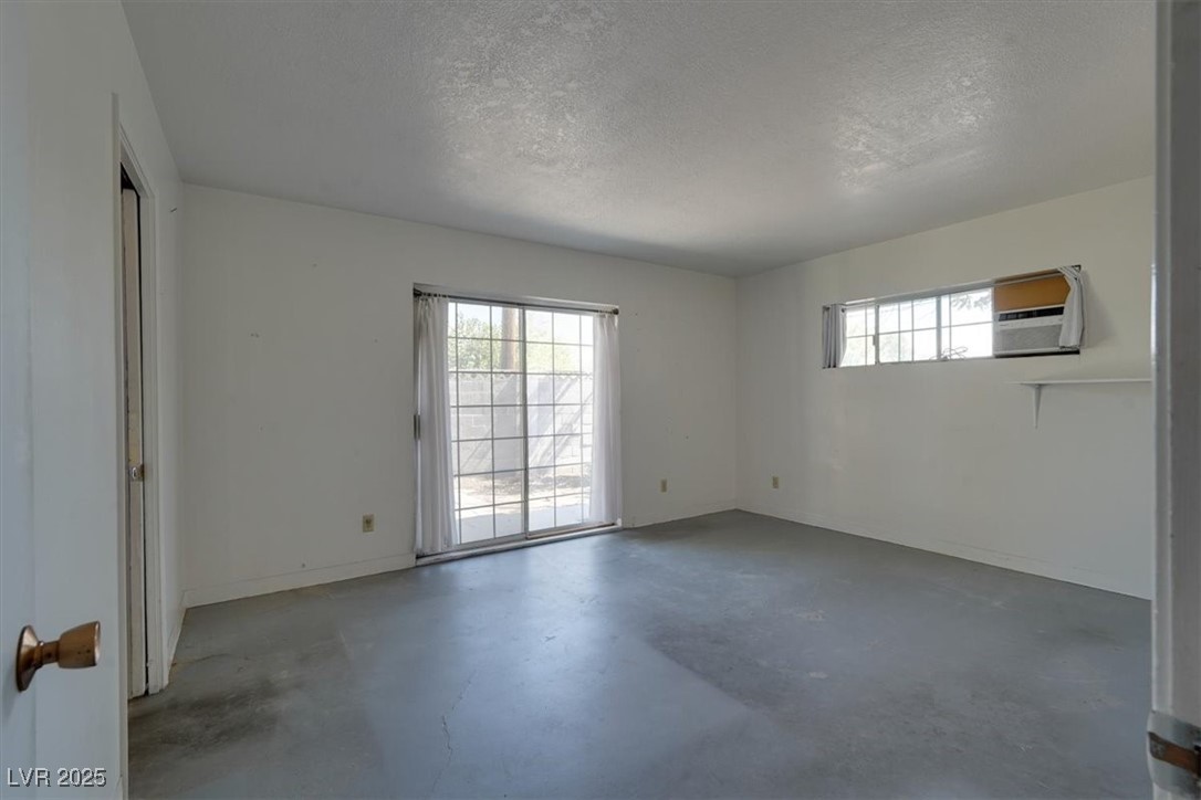 3182 Camel Back Drive