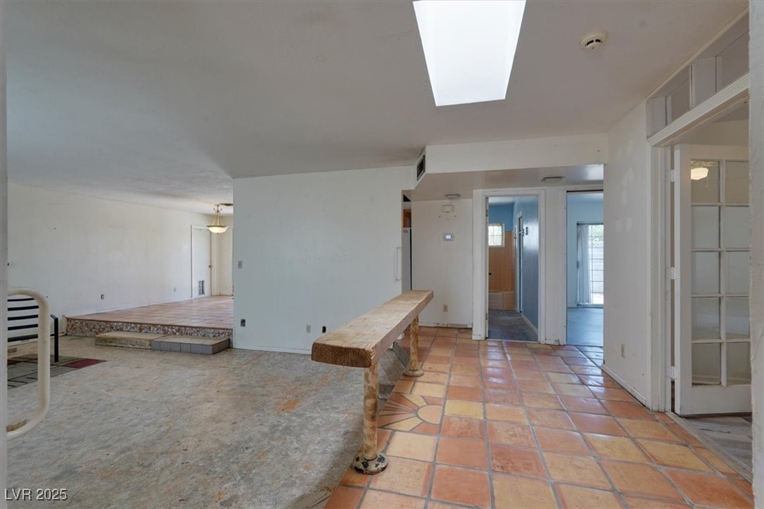 3182 Camel Back Drive