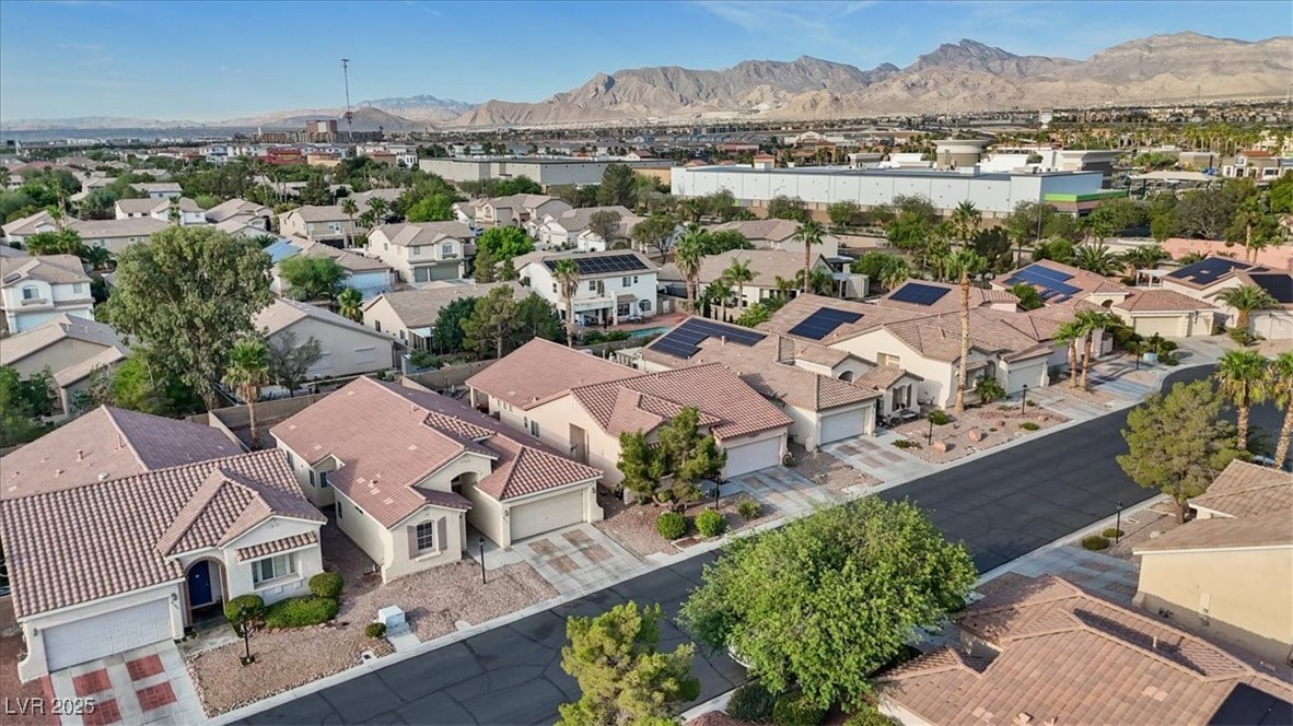 8313 Dawn Breeze Avenue