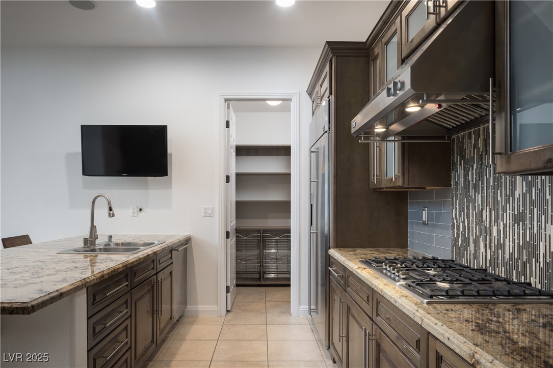 11280 Granite Ridge Drive 1056