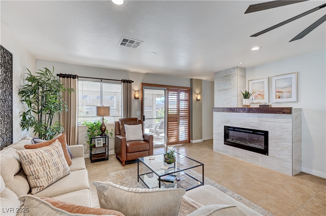 828 Angelus Oaks Drive