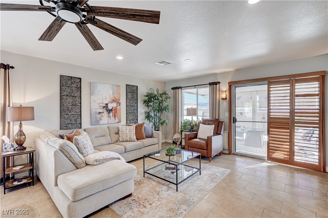 828 Angelus Oaks Drive