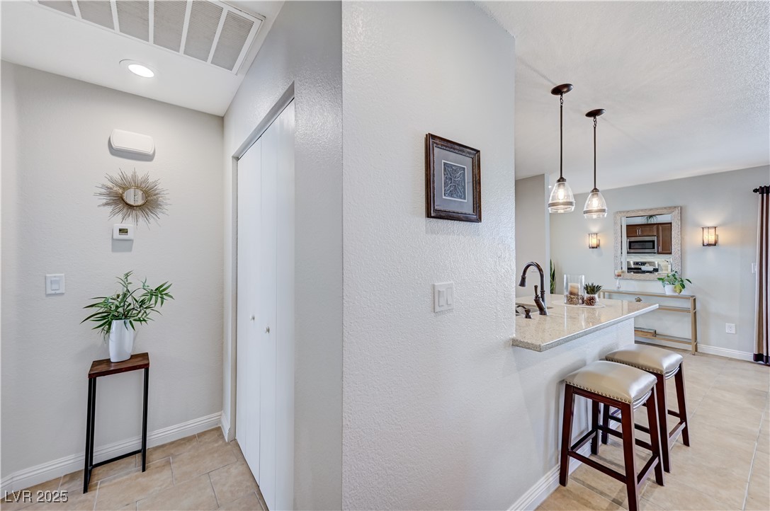 828 Angelus Oaks Drive