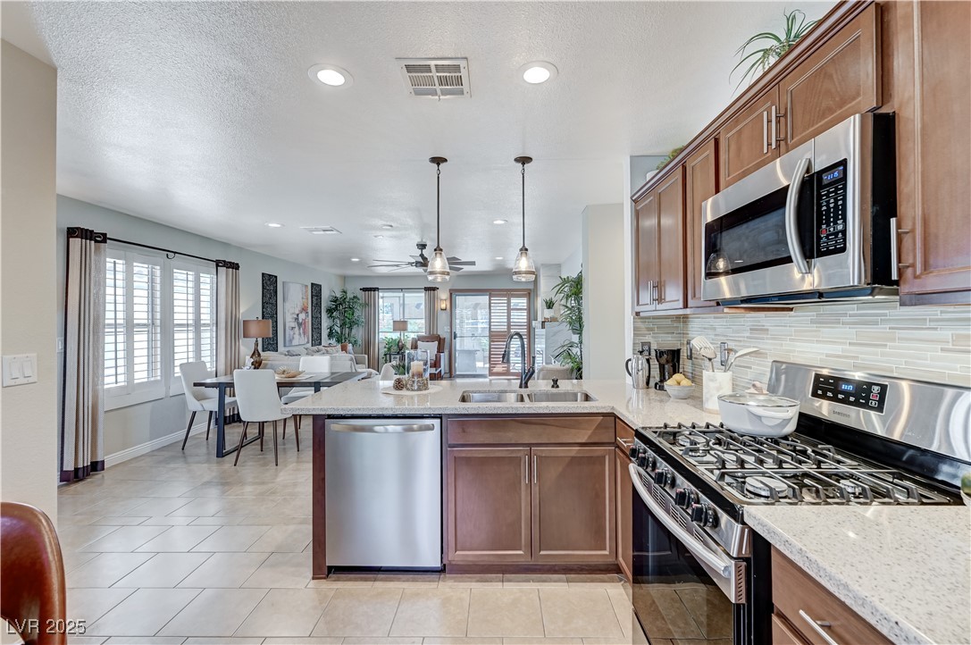 828 Angelus Oaks Drive