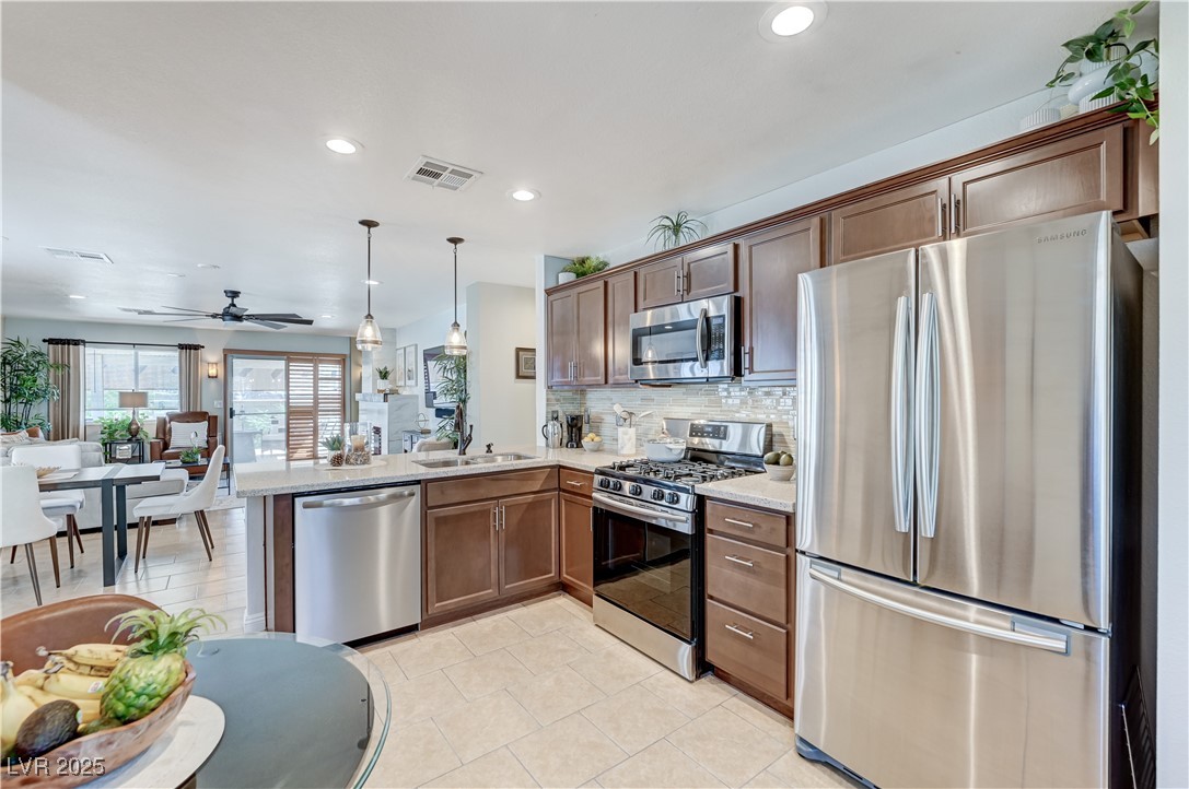 828 Angelus Oaks Drive