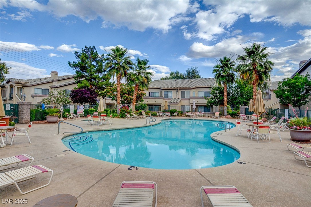 5710 East Tropicana Avenue 1185