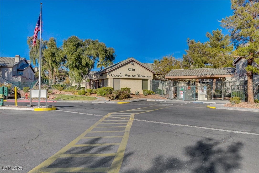 5710 East Tropicana Avenue 1185