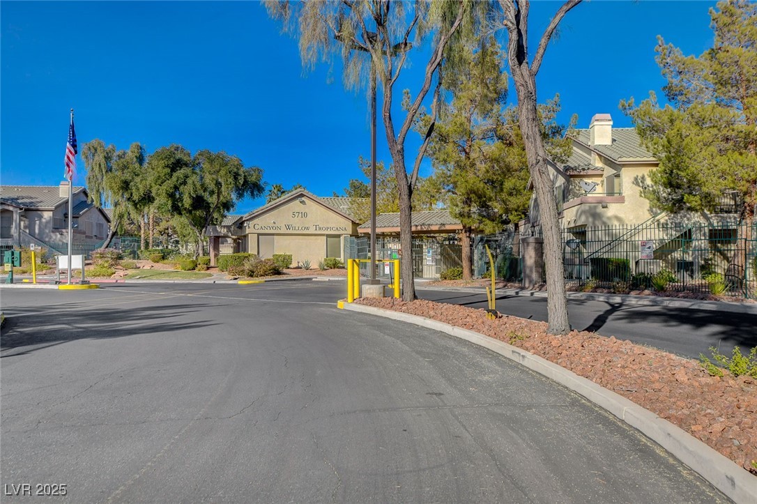 5710 East Tropicana Avenue 1185