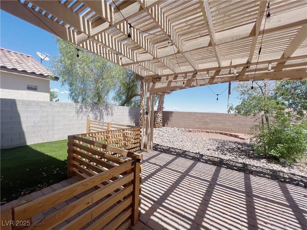 4572 Yellow Harbor Street