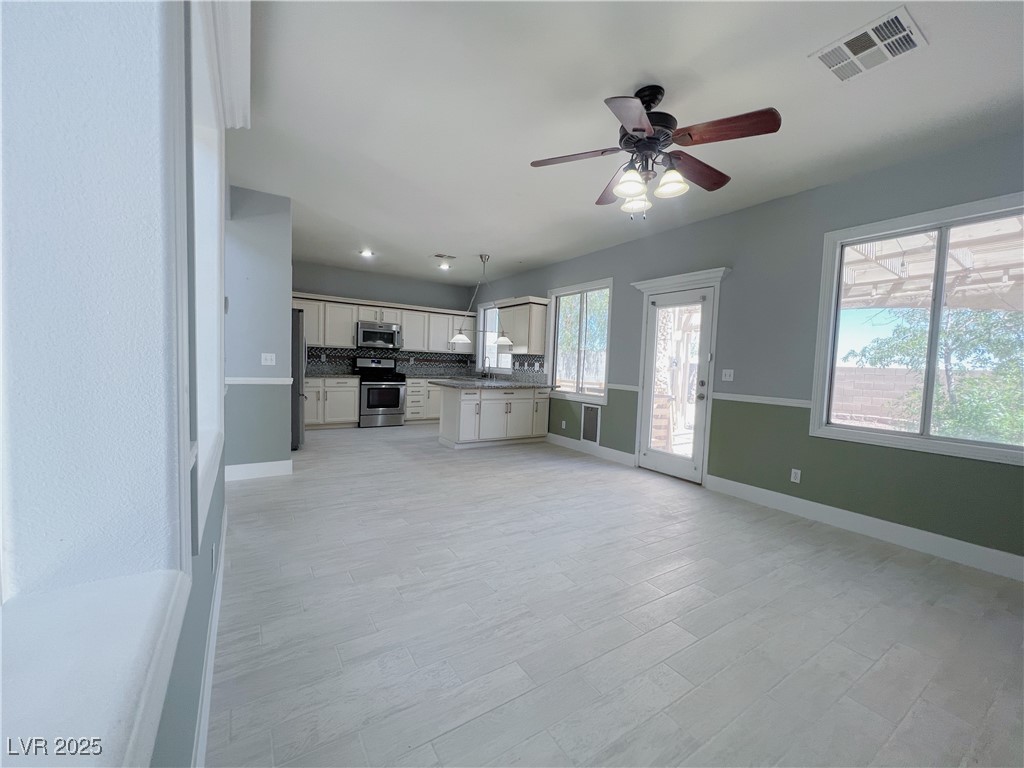 4572 Yellow Harbor Street