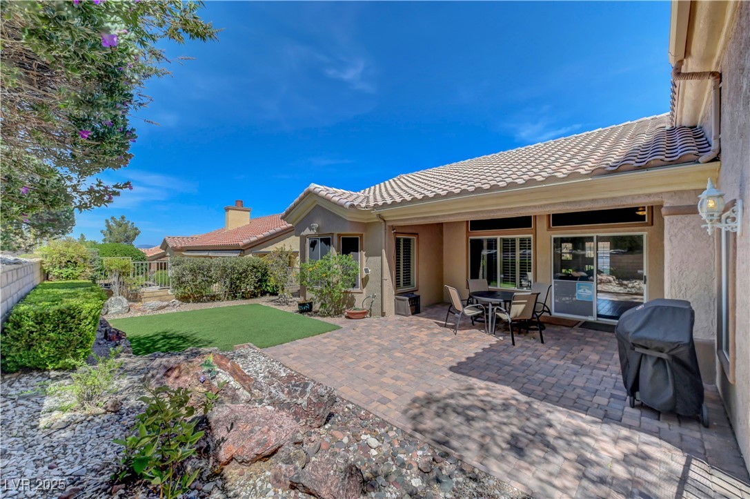 2805 Hanging Rock Drive