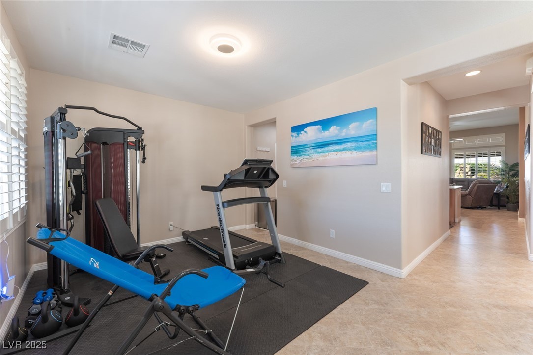 5735 Sanibel Bay Court
