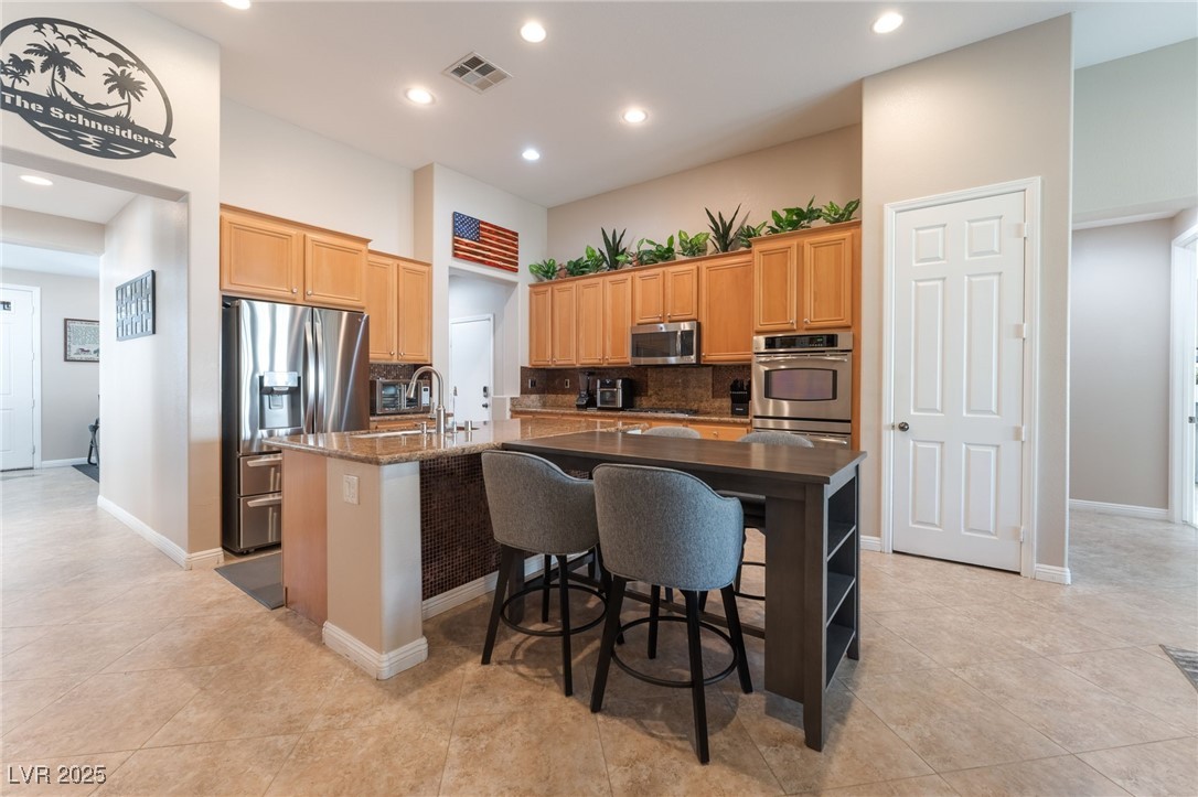 5735 Sanibel Bay Court