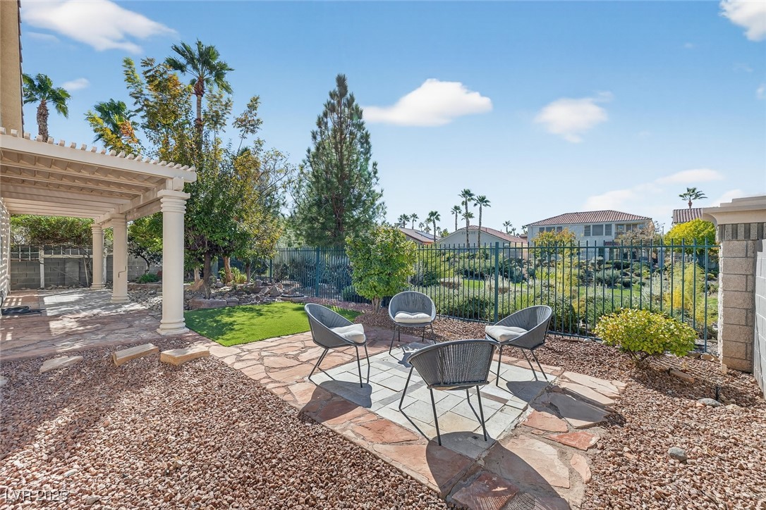 1311 Rolling Sunset Street