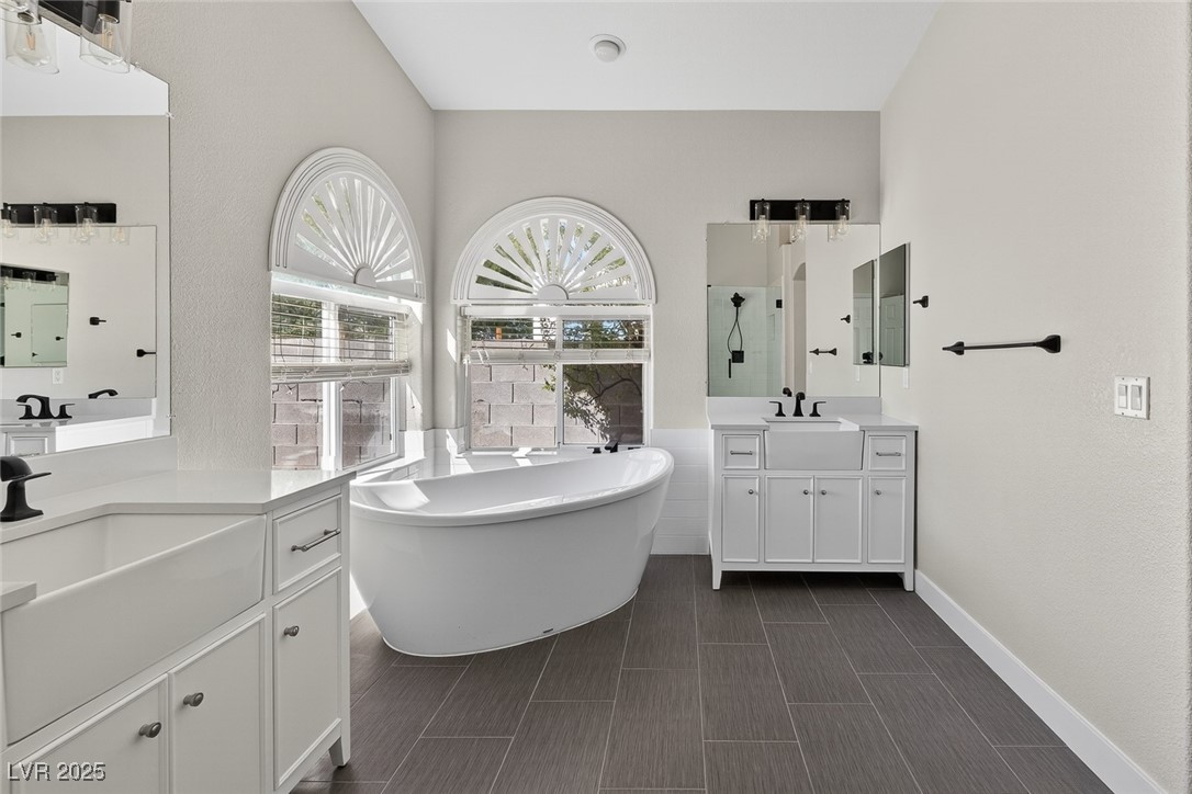 1311 Rolling Sunset Street