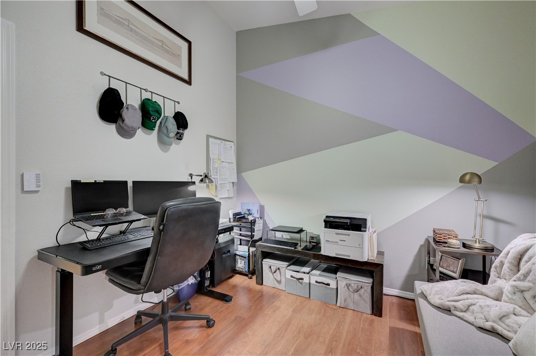 6136 Topaz Valley Avenue