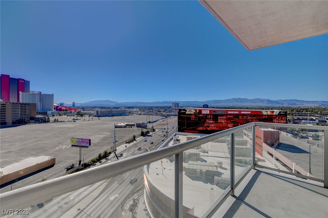 200 West Sahara Avenue 1101