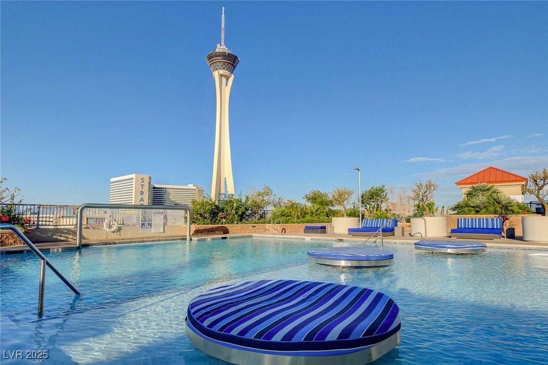 200 West Sahara Avenue 1101