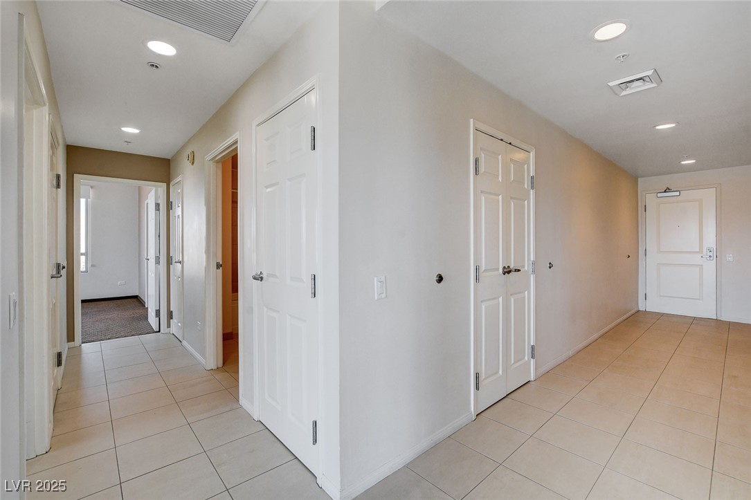 200 West Sahara Avenue 1101