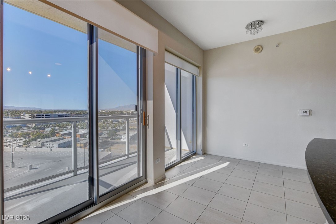 200 West Sahara Avenue 1101