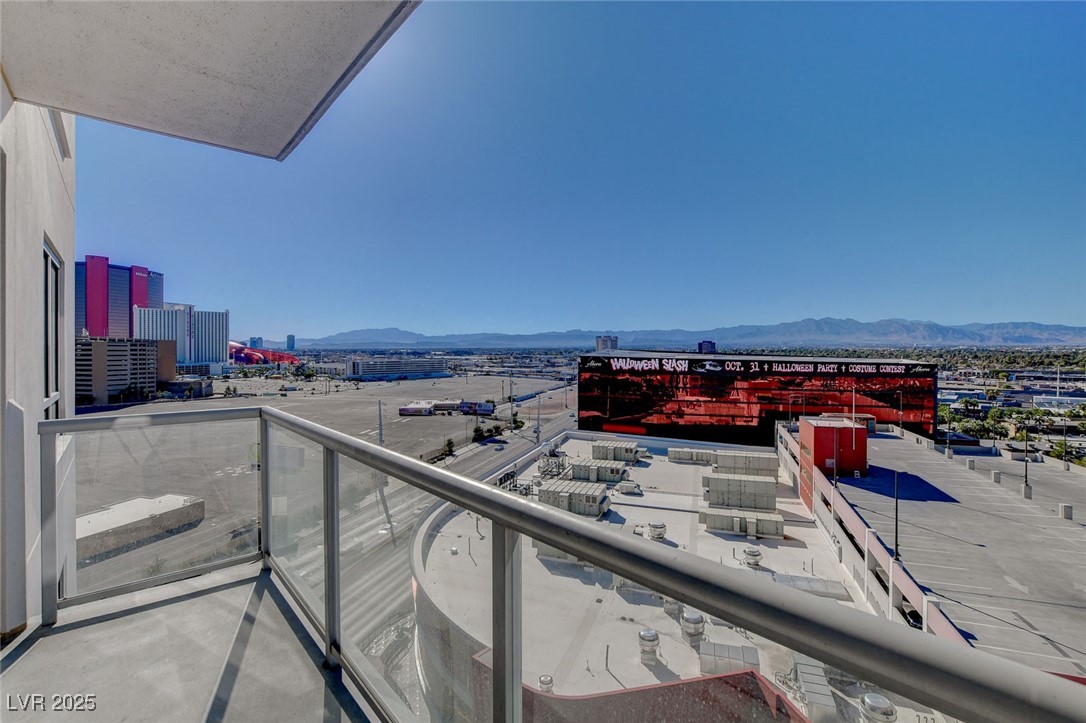 200 West Sahara Avenue 1101