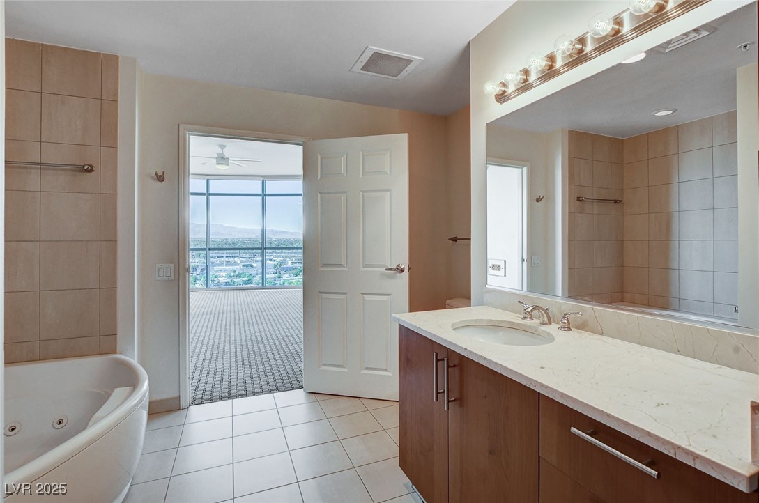 200 West Sahara Avenue 1101