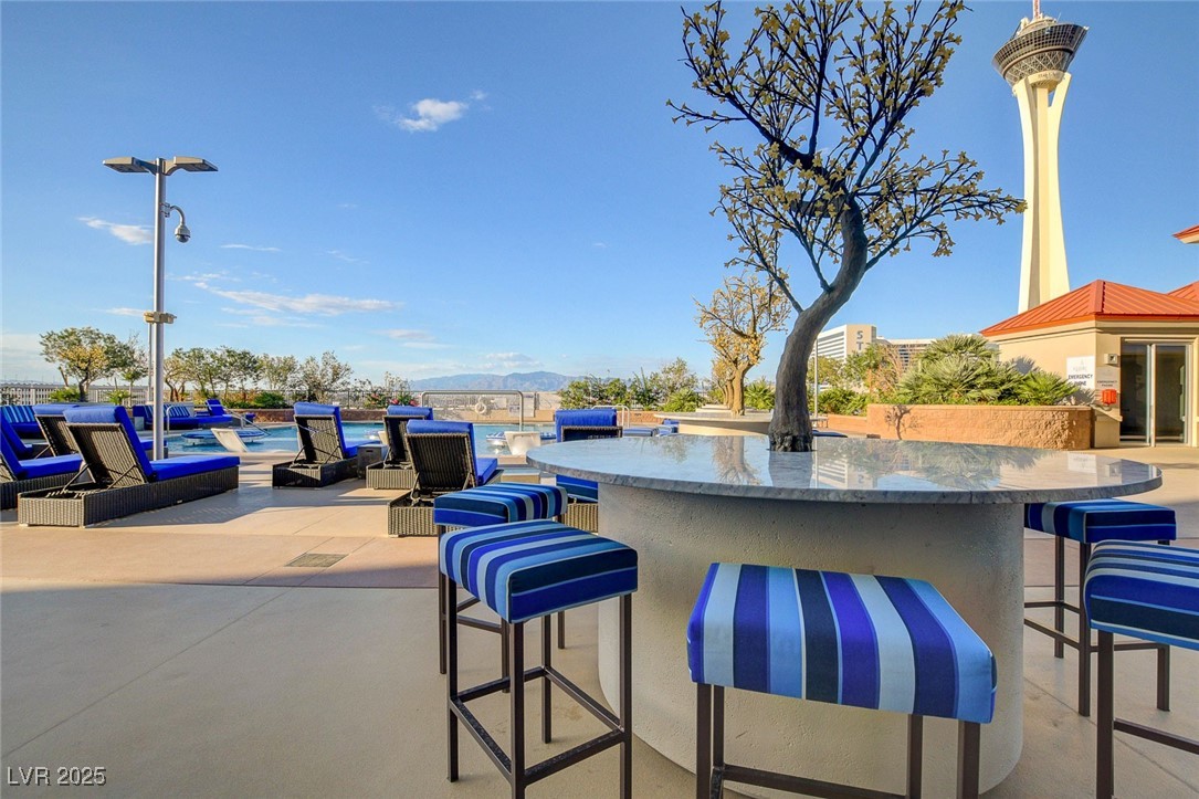 200 West Sahara Avenue 1101