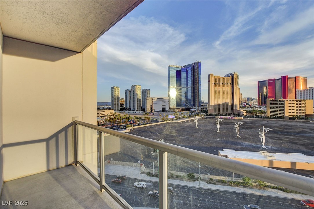 200 West Sahara Avenue 1101