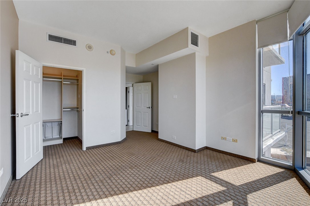 200 West Sahara Avenue 1101