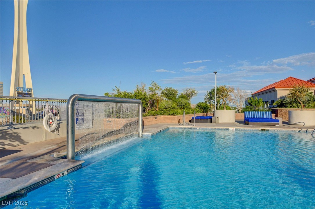 200 West Sahara Avenue 1101