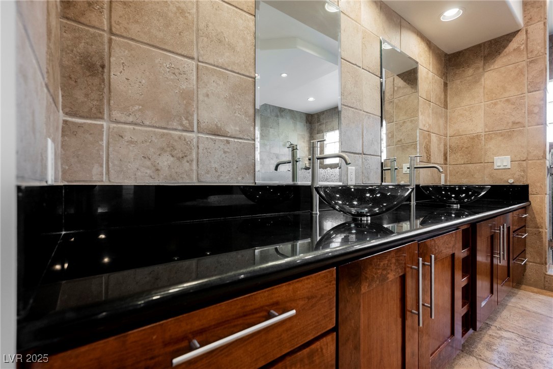 5101 Mountain Foliage Drive