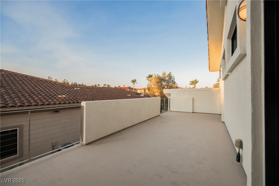 5101 Mountain Foliage Drive