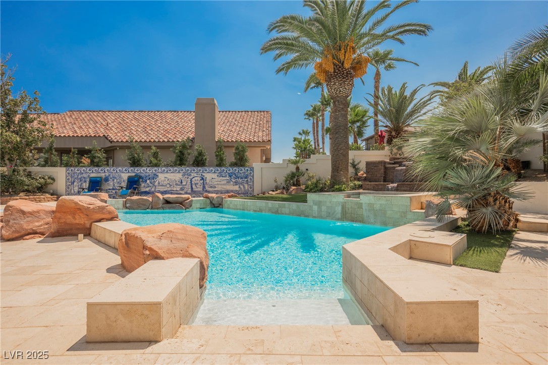 5101 Mountain Foliage Drive