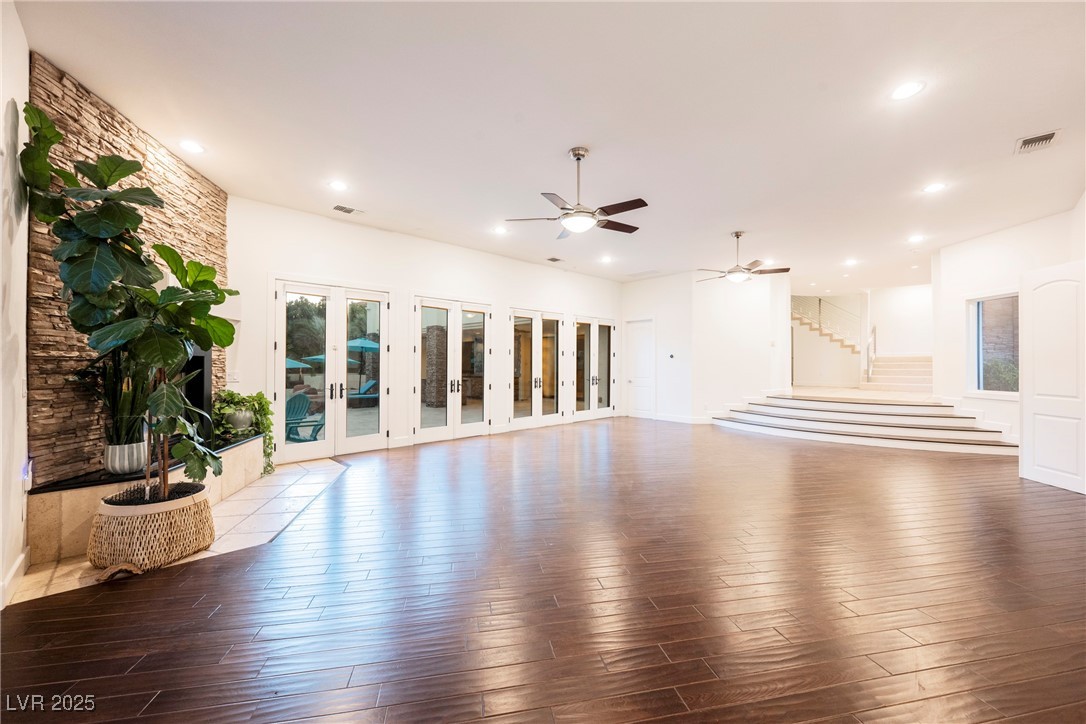 5101 Mountain Foliage Drive