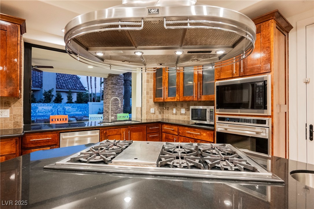 5101 Mountain Foliage Drive