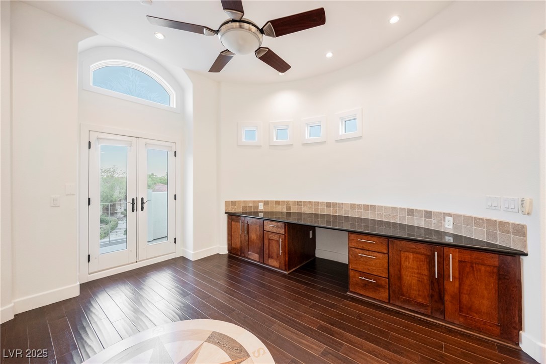 5101 Mountain Foliage Drive