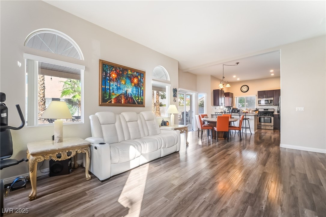 1081 Deep Well Court