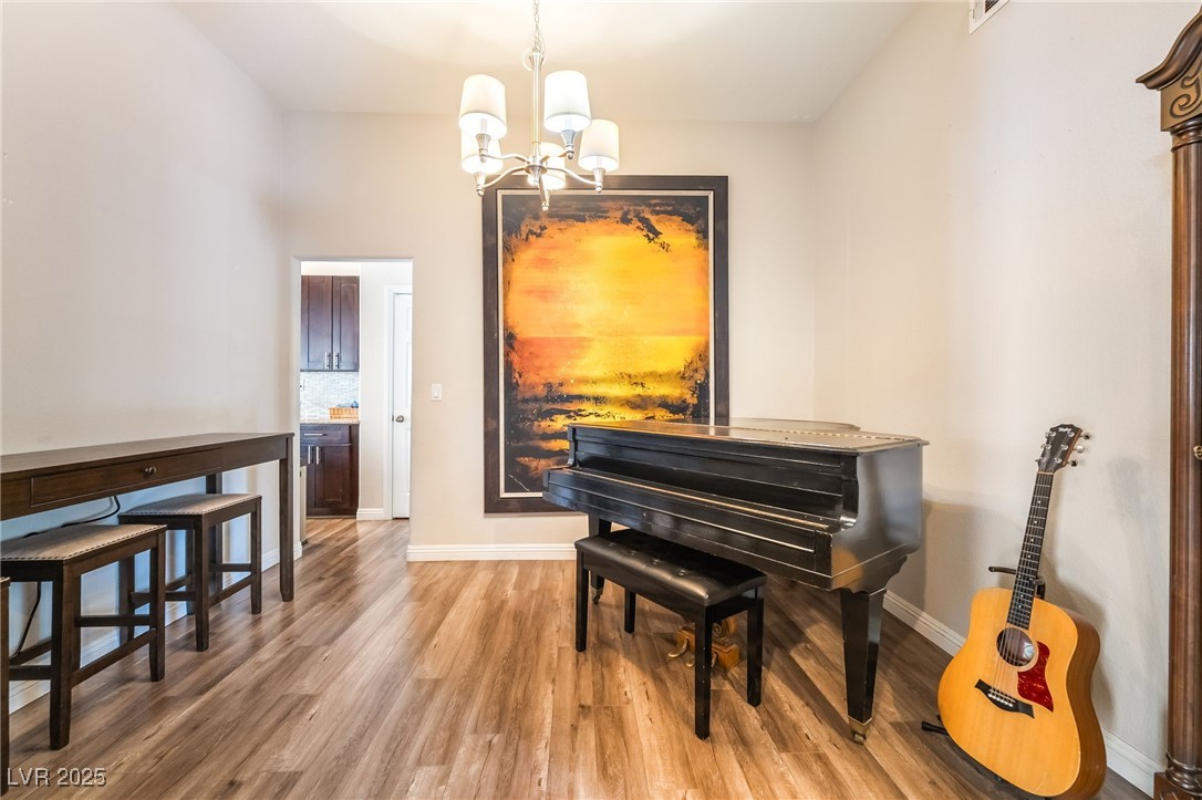 1081 Deep Well Court