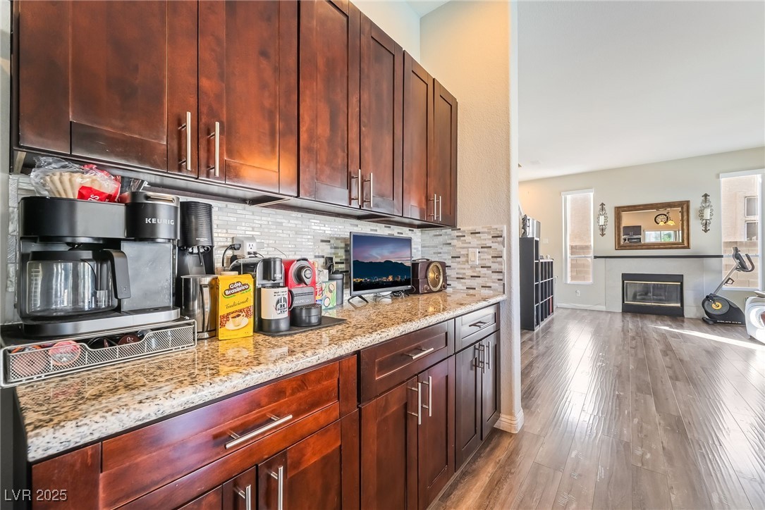 1081 Deep Well Court