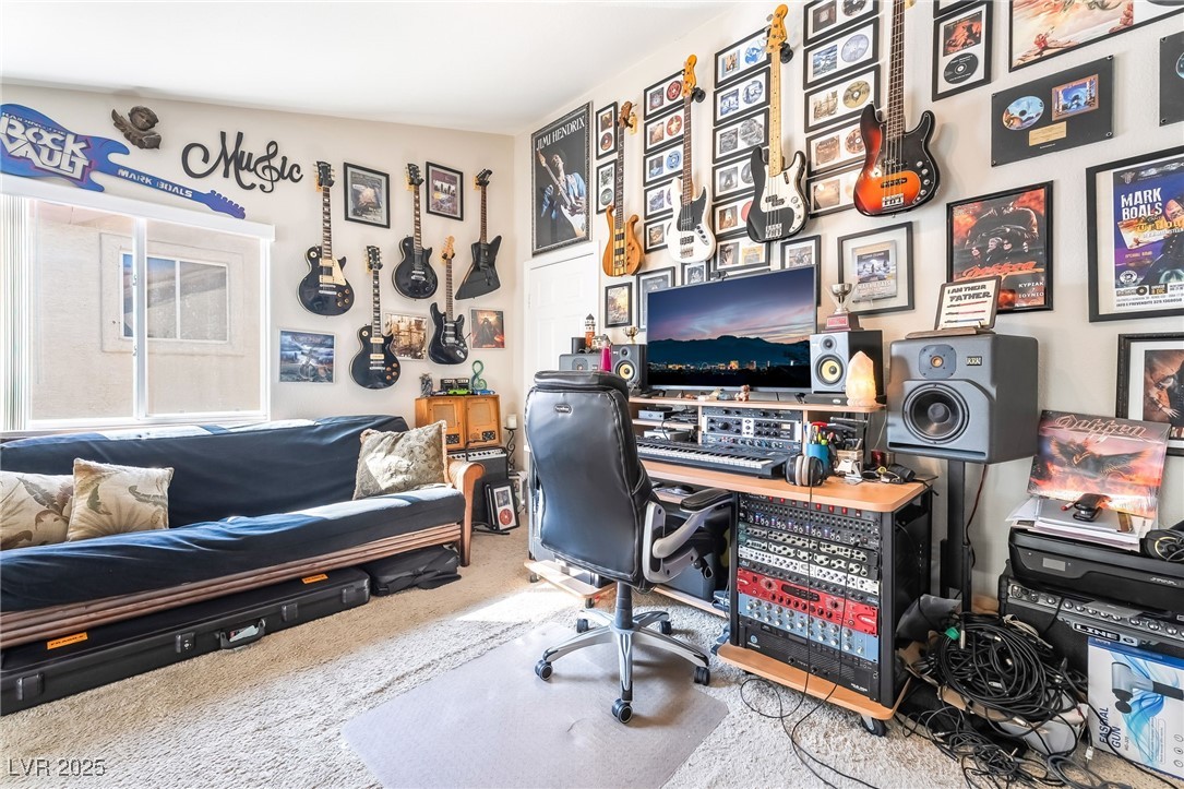 1081 Deep Well Court