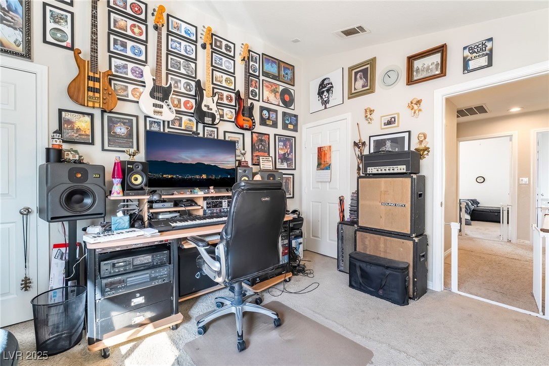 1081 Deep Well Court