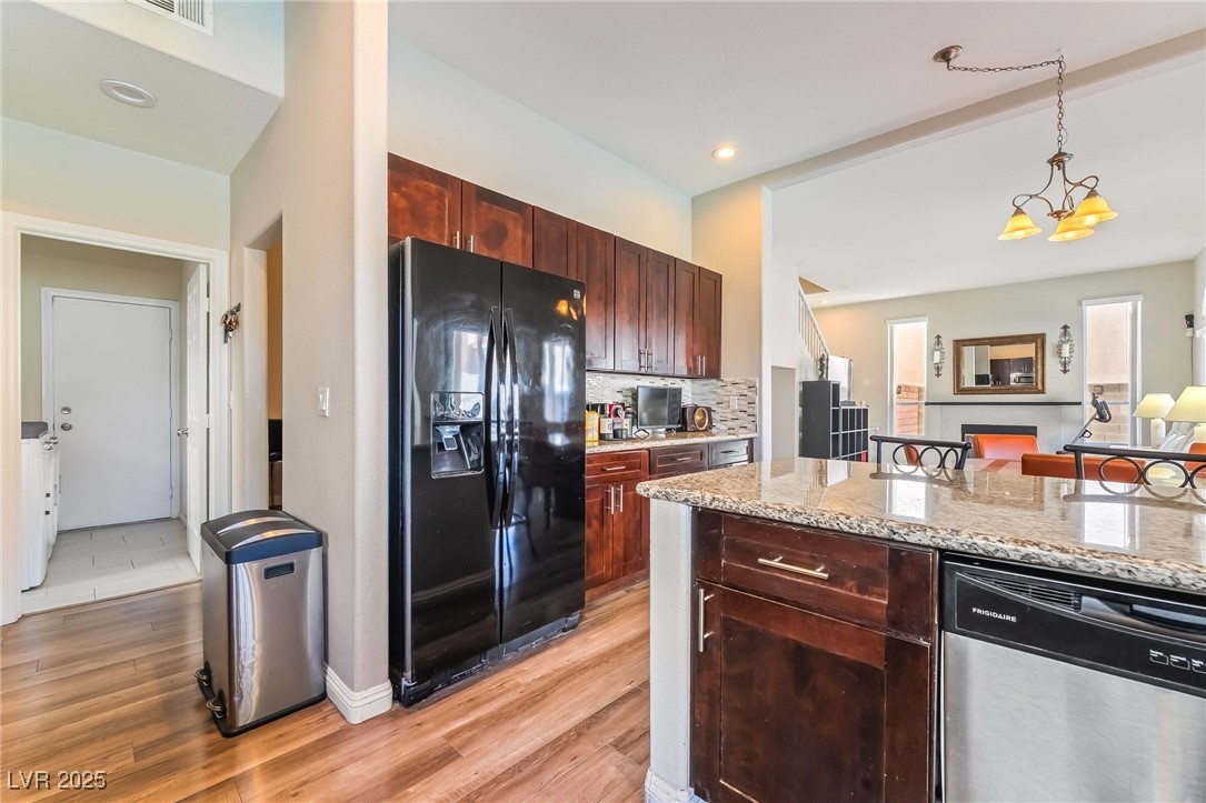 1081 Deep Well Court