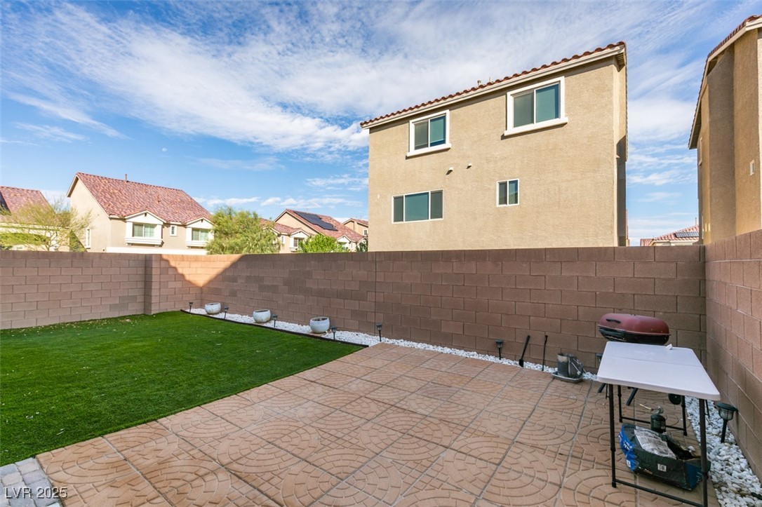 5616 Canoe Ridge Court