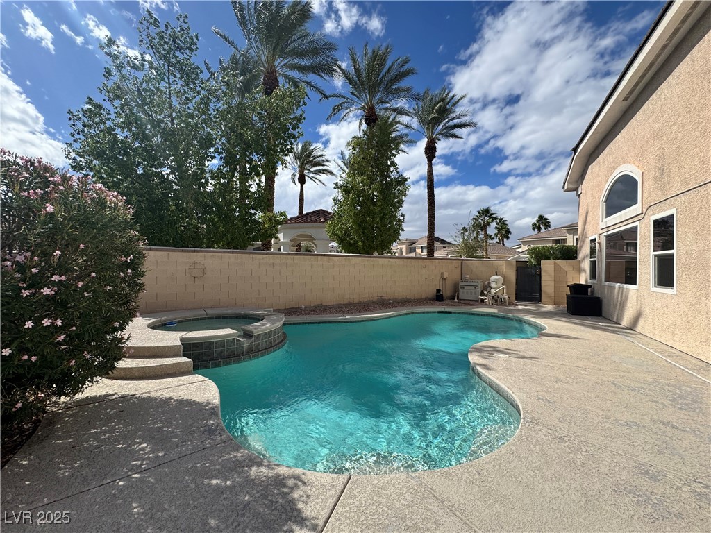 268 Horizon Pointe Circle