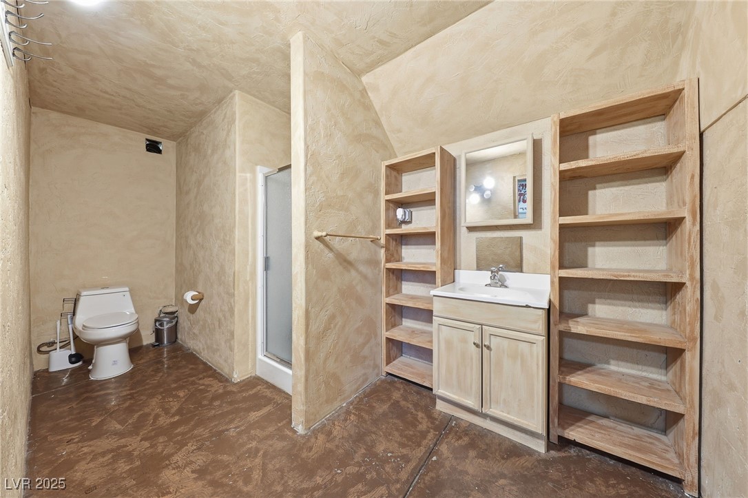 1008 Santa Helena Avenue