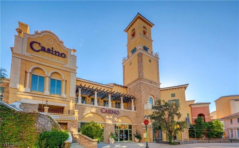 68 Cathedral Wash Place