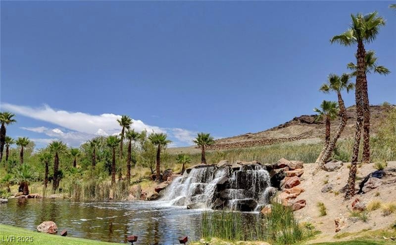 68 Cathedral Wash Place