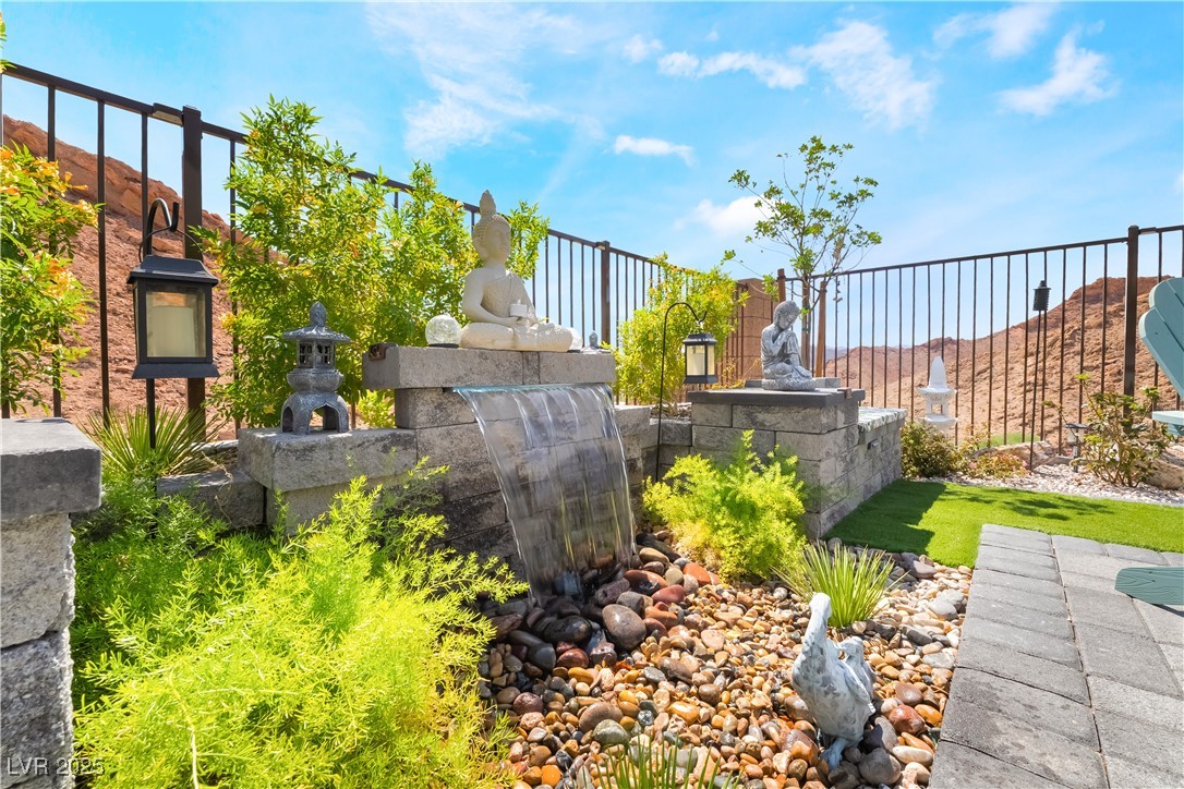 68 Cathedral Wash Place